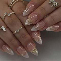 Guía paso a paso para aplicar uñas postizas almendradas
