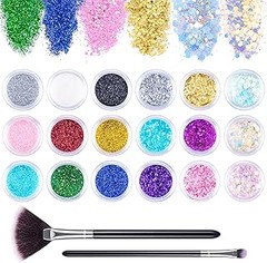 Pros y contras de utilizar flakes para uñas en tu manicura